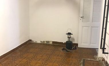 PH en la Boca con patio, cochera, entrada independiente y super luminoso