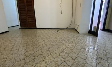 PH en la Boca con patio, cochera, entrada independiente y super luminoso