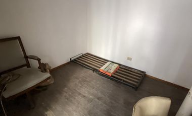 PH en la Boca con patio, cochera, entrada independiente y super luminoso