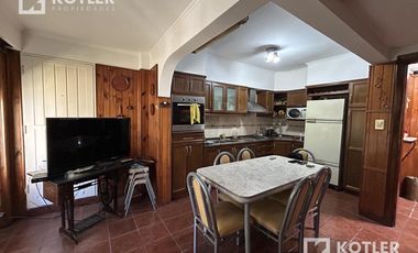 PH independiente en venta con 3 dormitorios y jadin