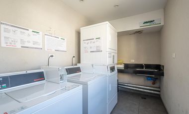 Departamento venta Cañitas Palermo, Excelente 2 amb piso alto contrafrente cochera baulera amenities