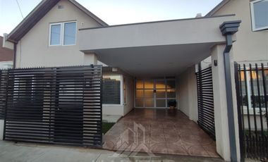 Casa en Venta en Calle lucero 457