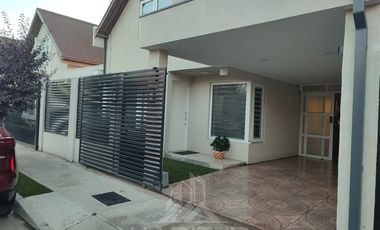 Casa en Venta en Calle lucero 457