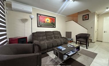 Casa en Venta en Calle lucero 457