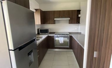 Casa en Renta con muebles en PORTOVELA RESIDENCIAL