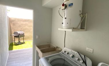 Casa en Renta con muebles en PORTOVELA RESIDENCIAL