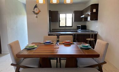 Casa en Renta con muebles en PORTOVELA RESIDENCIAL