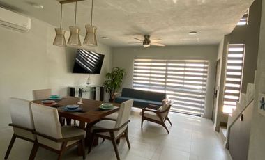 Casa en Renta con muebles en PORTOVELA RESIDENCIAL