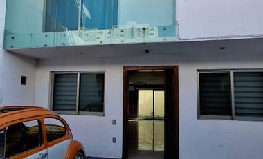 Casa en Renta en Lomas de Independencia