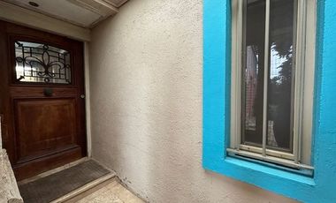 Casa en Venta en Propiedad única en centro histórico de Los Vilos. 2 casas con acceso independiente. Bodegón Cultural de Los Vilos