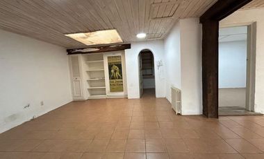 Casa en Venta en Propiedad única en centro histórico de Los Vilos. 2 casas con acceso independiente. Bodegón Cultural de Los Vilos
