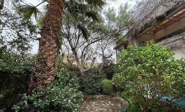 Casa en Venta en Propiedad única en centro histórico de Los Vilos. 2 casas con acceso independiente. Bodegón Cultural de Los Vilos