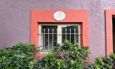 Casa en Venta en Propiedad única en centro histórico de Los Vilos. 2 casas con acceso independiente. Bodegón Cultural de Los Vilos