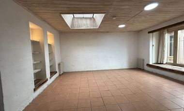 Casa en Venta en Propiedad única en centro histórico de Los Vilos. 2 casas con acceso independiente. Bodegón Cultural de Los Vilos