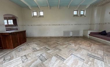 Casa en Venta en Propiedad única en centro histórico de Los Vilos. 2 casas con acceso independiente. Bodegón Cultural de Los Vilos