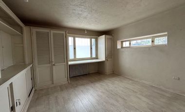 Casa en Venta en Propiedad única en centro histórico de Los Vilos. 2 casas con acceso independiente. Bodegón Cultural de Los Vilos