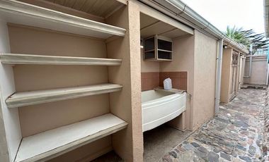 Casa en Venta en Propiedad única en centro histórico de Los Vilos. 2 casas con acceso independiente. Bodegón Cultural de Los Vilos