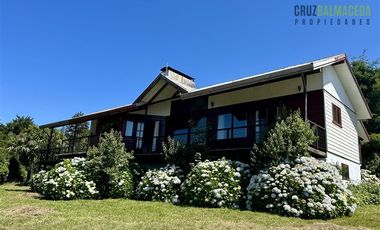 Casa en Arriendo en Parque Ivian