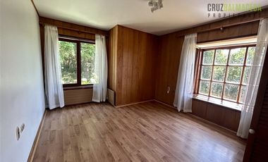 Casa en Arriendo en Parque Ivian