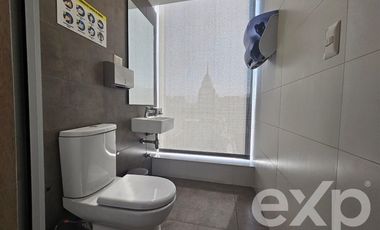 Oficina en Arriendo en A pocos pasos del metro El Golf