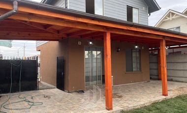 Casa en Arriendo en Hacienda el Boldo