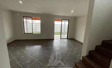 Casa en Arriendo en Hacienda el Boldo