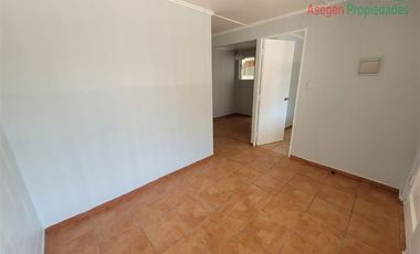 Casa en Arriendo en Casa en arriendo en villa Iglesia Punta Negra. Disponible a partir del 22 de enero.