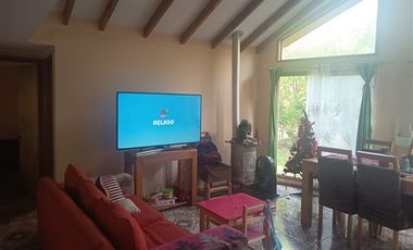 Casa en Arriendo en Camino El Volcan 5100