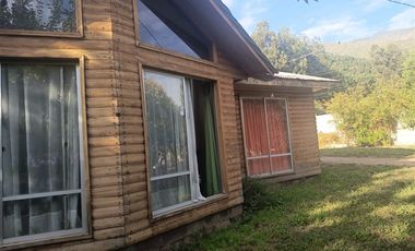 Casa en Arriendo en Camino El Volcan 5100