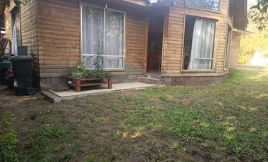 Casa en Arriendo en Camino El Volcan 5100