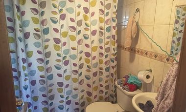 Casa en Arriendo en Camino El Volcan 5100