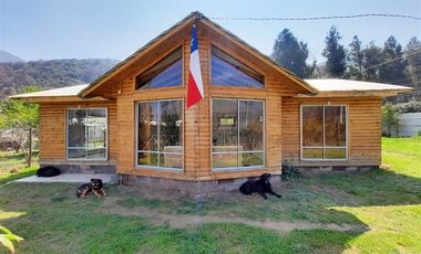 Casa en Arriendo en Camino El Volcan 5100