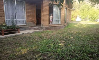 Casa en Arriendo en Camino El Volcan 5100