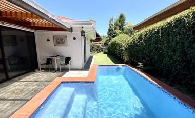 Casa en Venta en Los Dominicos / Vilanova