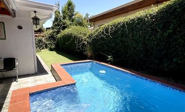 Casa en Venta en Los Dominicos / Vilanova