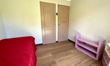 Casa en Venta en Los Dominicos / Vilanova