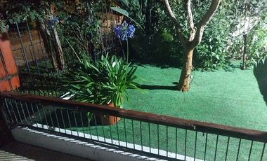 Casa en Venta en Villa Universidad Católica - Pasaje cerrado