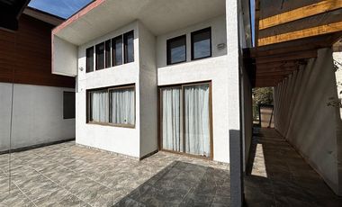 Casa en Arriendo en Loteo Las Vizcachas