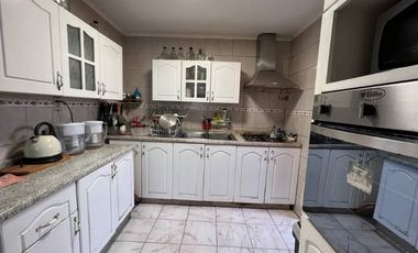 Casa en Venta en alejandro flores con quilin