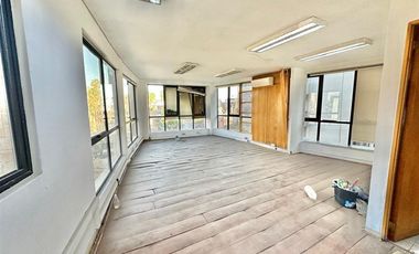 Local Comercial en Venta en Providencia esquina Sta. Beatriz