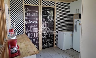 Casa en Venta en A 4 kilómetros de la plaza de Yerbas buenas