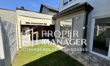 Casa en Arriendo en Casa Nueva Ampliada Portal el Libertador con Quincho