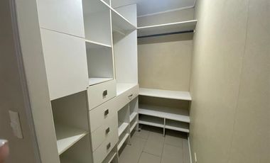 Casa en Arriendo en La Reserva, Machalí