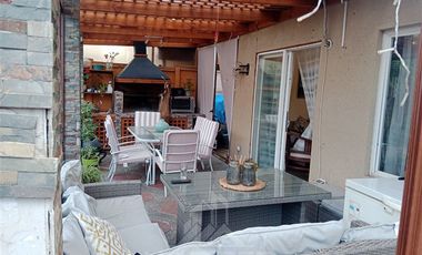 Casa en Venta en Valle del Cauntry Plaza Independencia