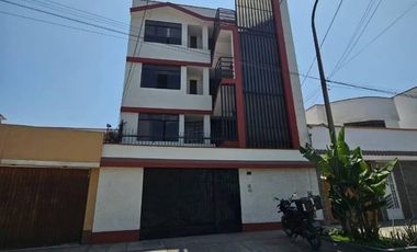 Edificio de 5 departamentos