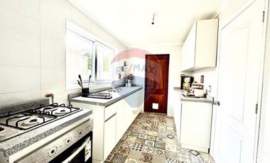 Casa en venta 3D, 3 B, E , Peñaflor