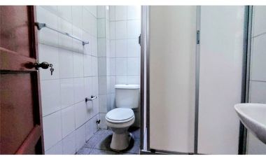 Edificio en Venta de 4 Pisos, 14 Privados