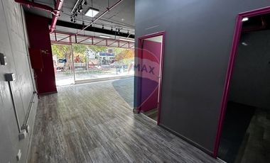 se arrienda local comercial en Ñuñoa
