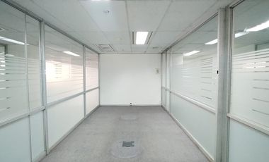 Planta libre con privados y áreas comunes