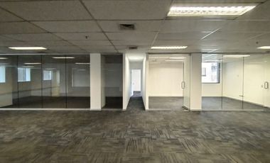 Planta libre con privados y áreas comunes